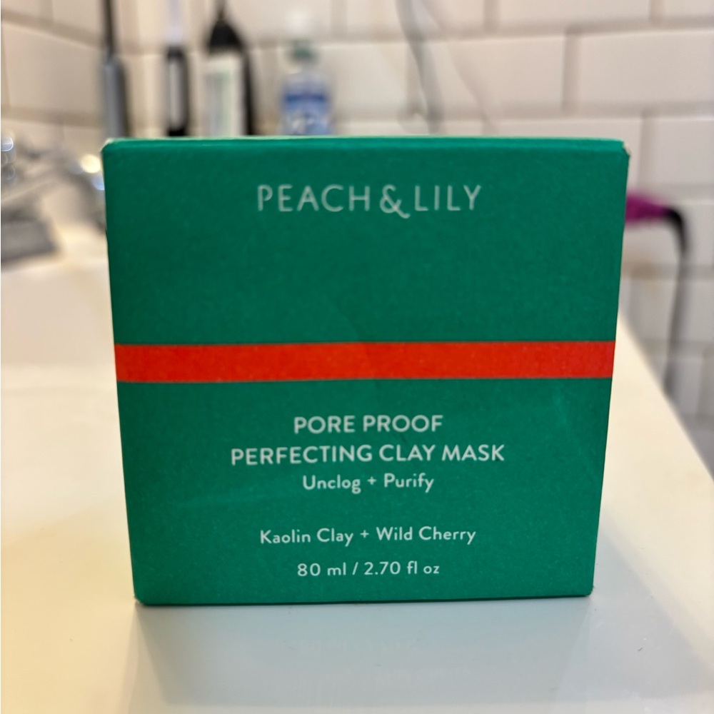 Peach & Lily Pore Perfecting Clay Mask
